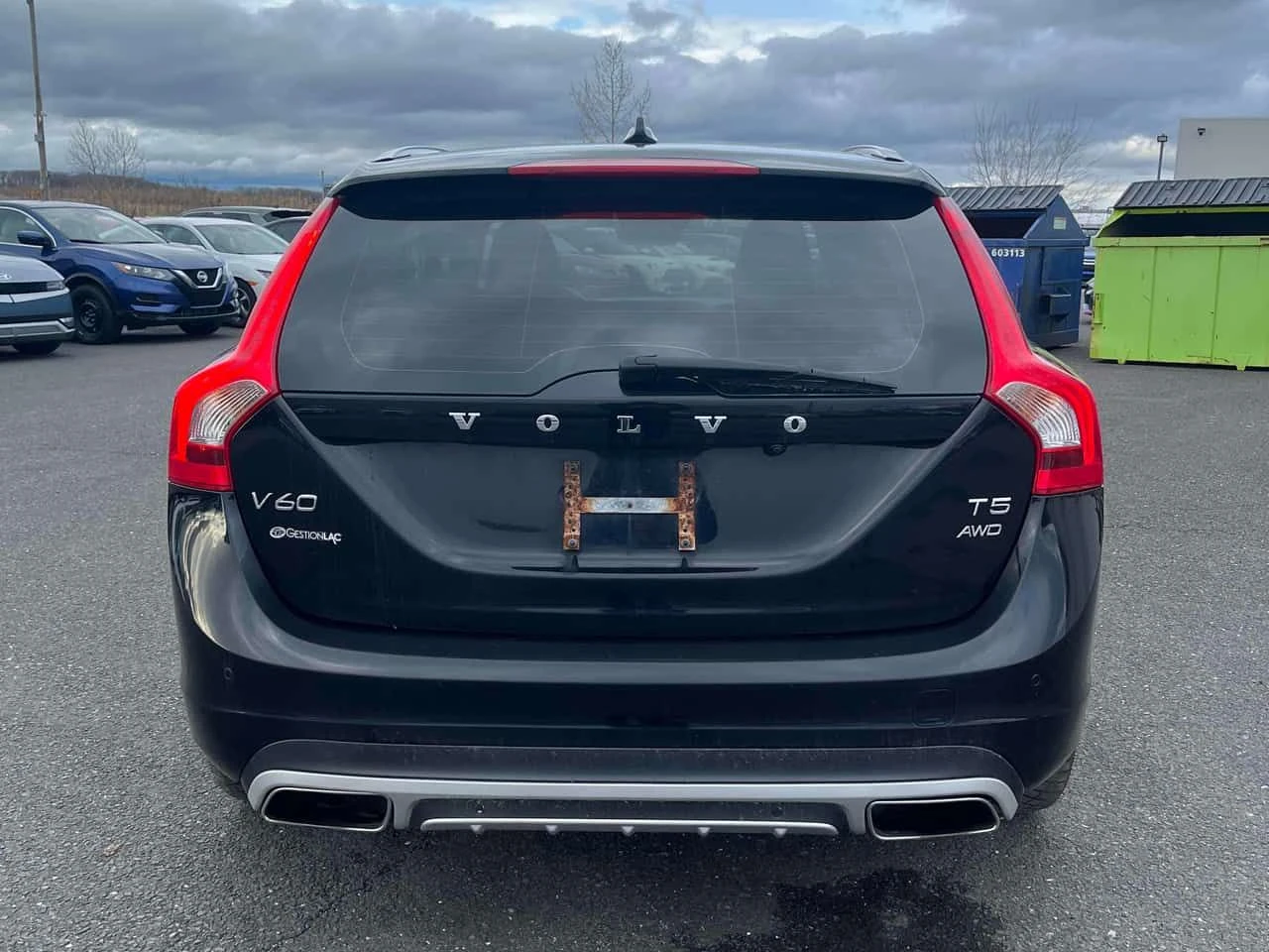 Volvo V60 T5 Special Edition Premier| Distronic| 2 Ключа, снимка 5 - Автомобили и джипове - 54641648