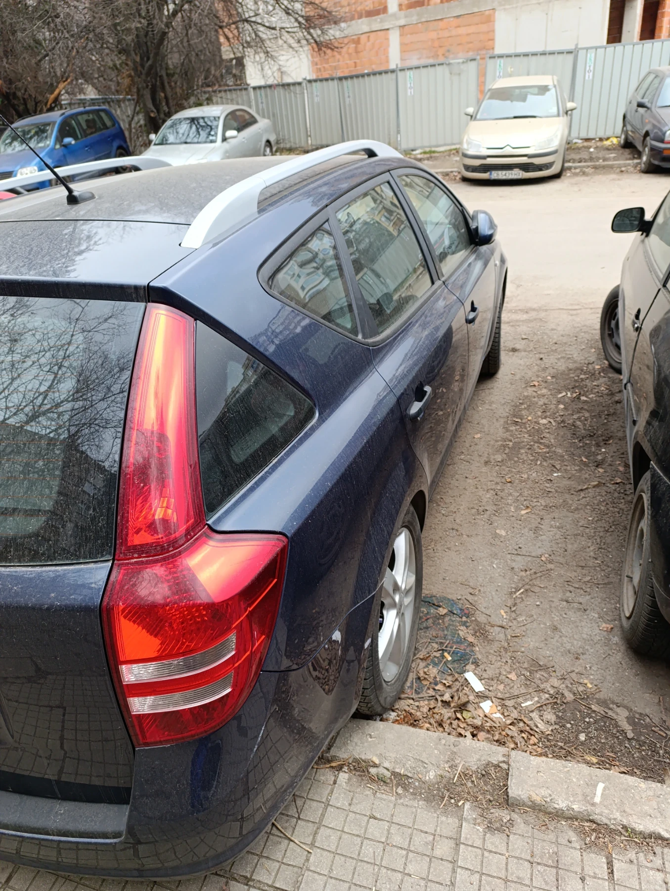 Kia Ceed 1.4, снимка 2 - Автомобили и джипове - 54656037
