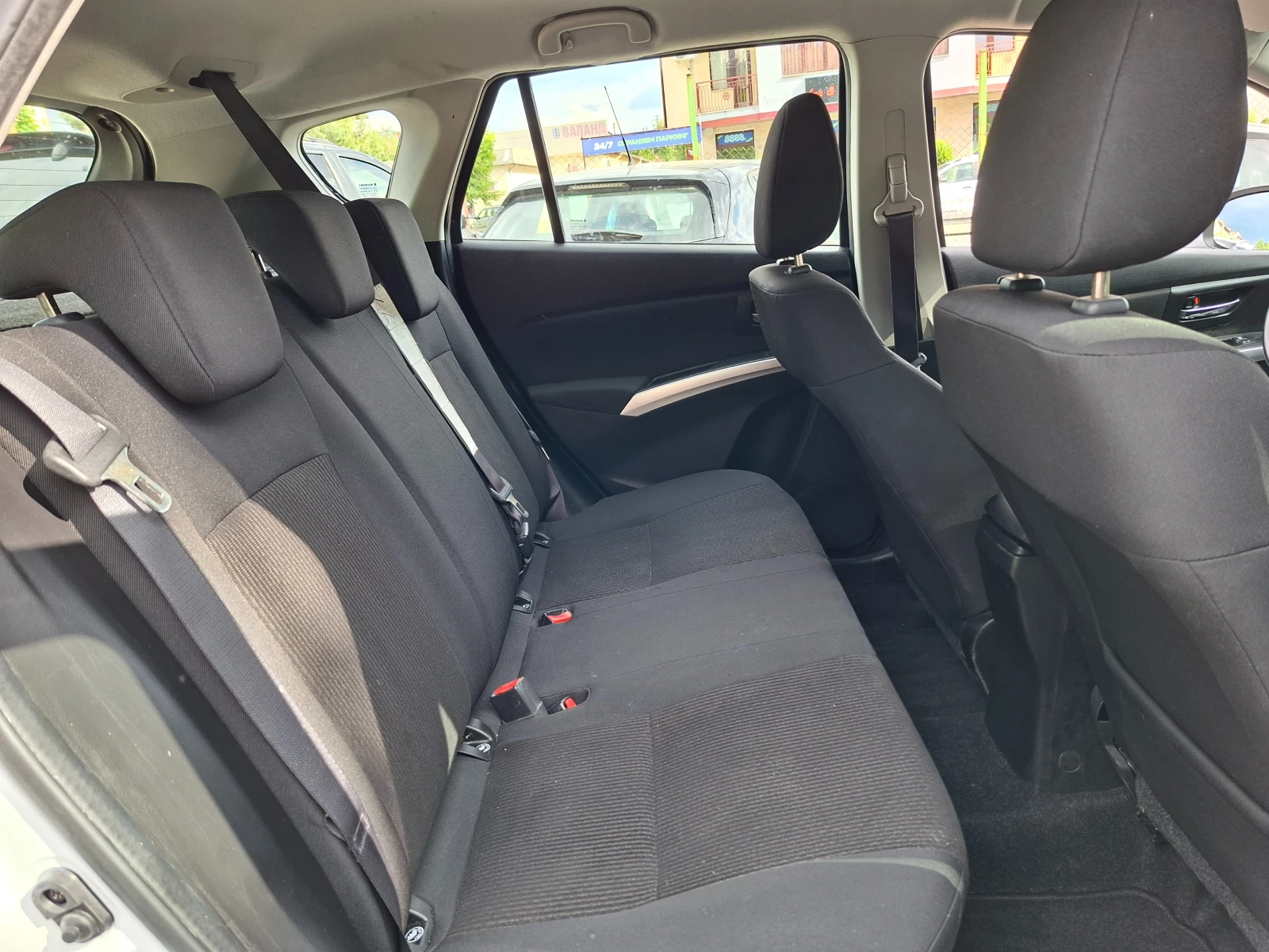 Suzuki SX4 1.0i* 69000km.* 36м. х 319EUR.* , снимка 12 - Автомобили и джипове - 54691409