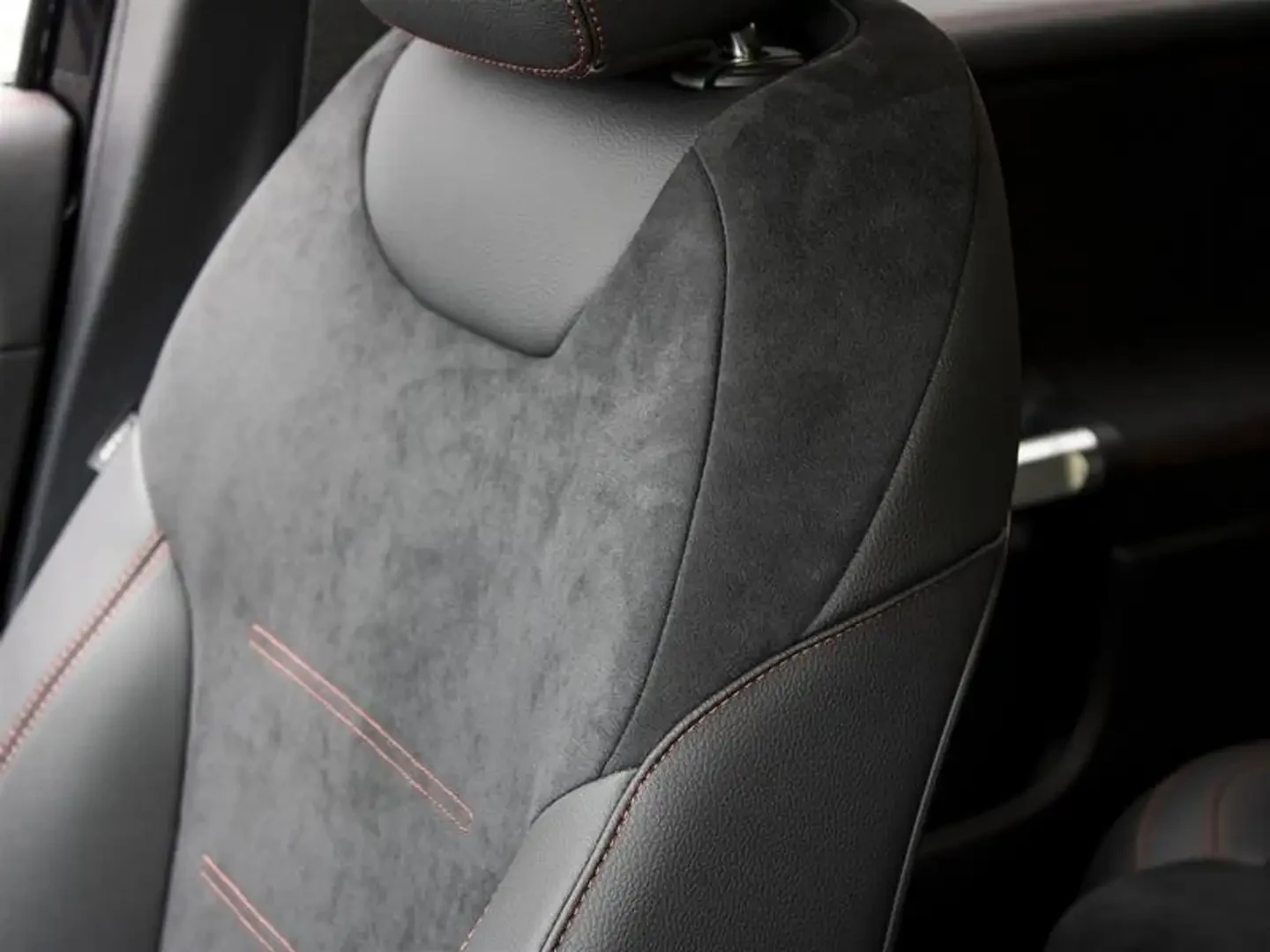 Mercedes-Benz EQB 250+ EXECUTIVE DEMO-ALL ELECTRIC TECH Base | Mobile.bg � ����������� 13