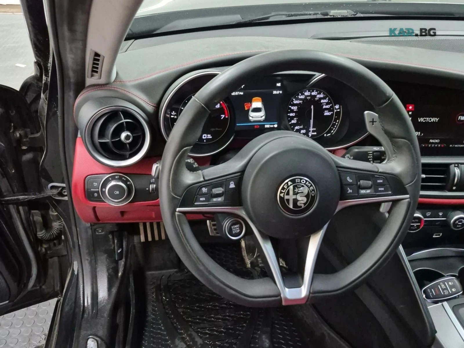 Alfa Romeo Giulia TI SPORT Автокредит Цена до България, снимка 9 - Автомобили и джипове - 54942669