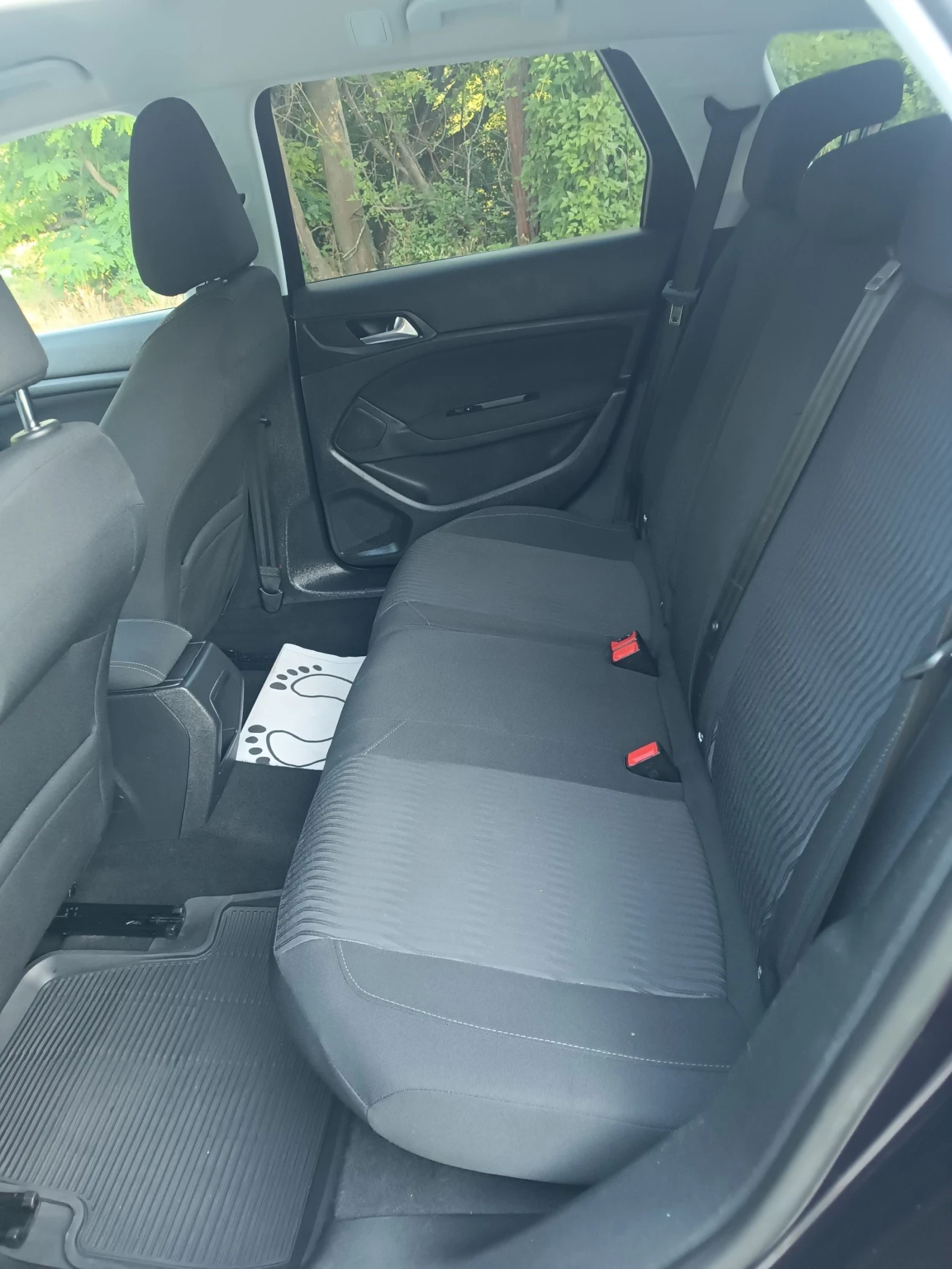 Peugeot 308 1.6 BlueHDi, снимка 7 - Автомобили и джипове - 54991280