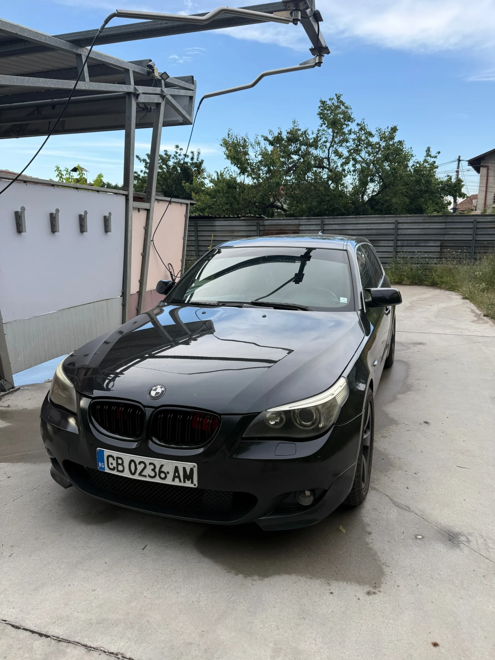 BMW 525