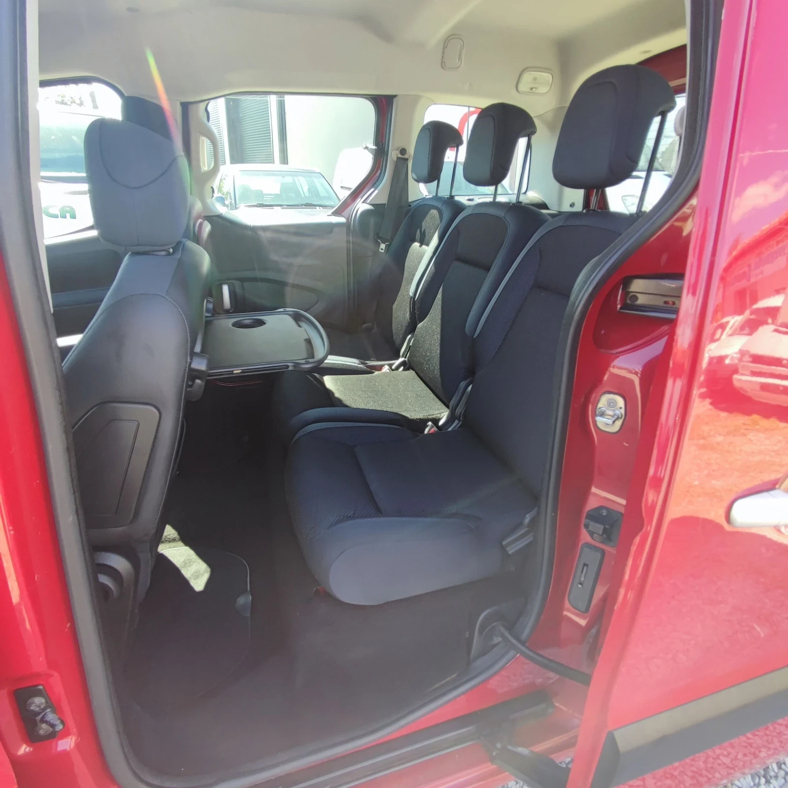 Peugeot Partner TEPEE* 1.6HDI* KLIMA* ����������* ���� 5*  | Mobile.bg � ����������� 12