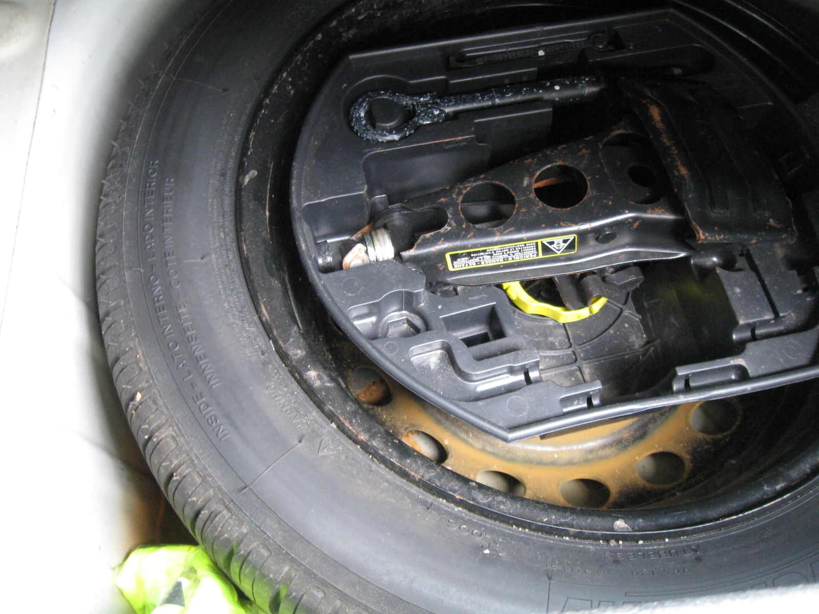 Citroen C4 1.6 HDI , снимка 17 - Автомобили и джипове - 55341508