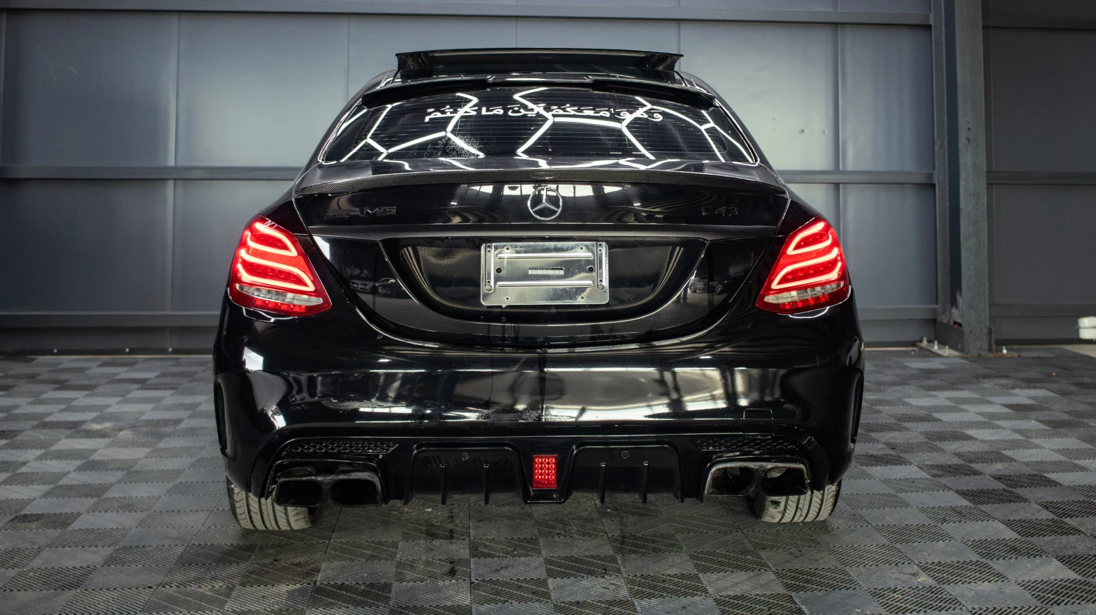 Mercedes-Benz C 300 4MATIC * AMG PACK* AMG BUCKET SEATS* KARBON* ПАНОР, снимка 5 - Автомобили и джипове - 55444475