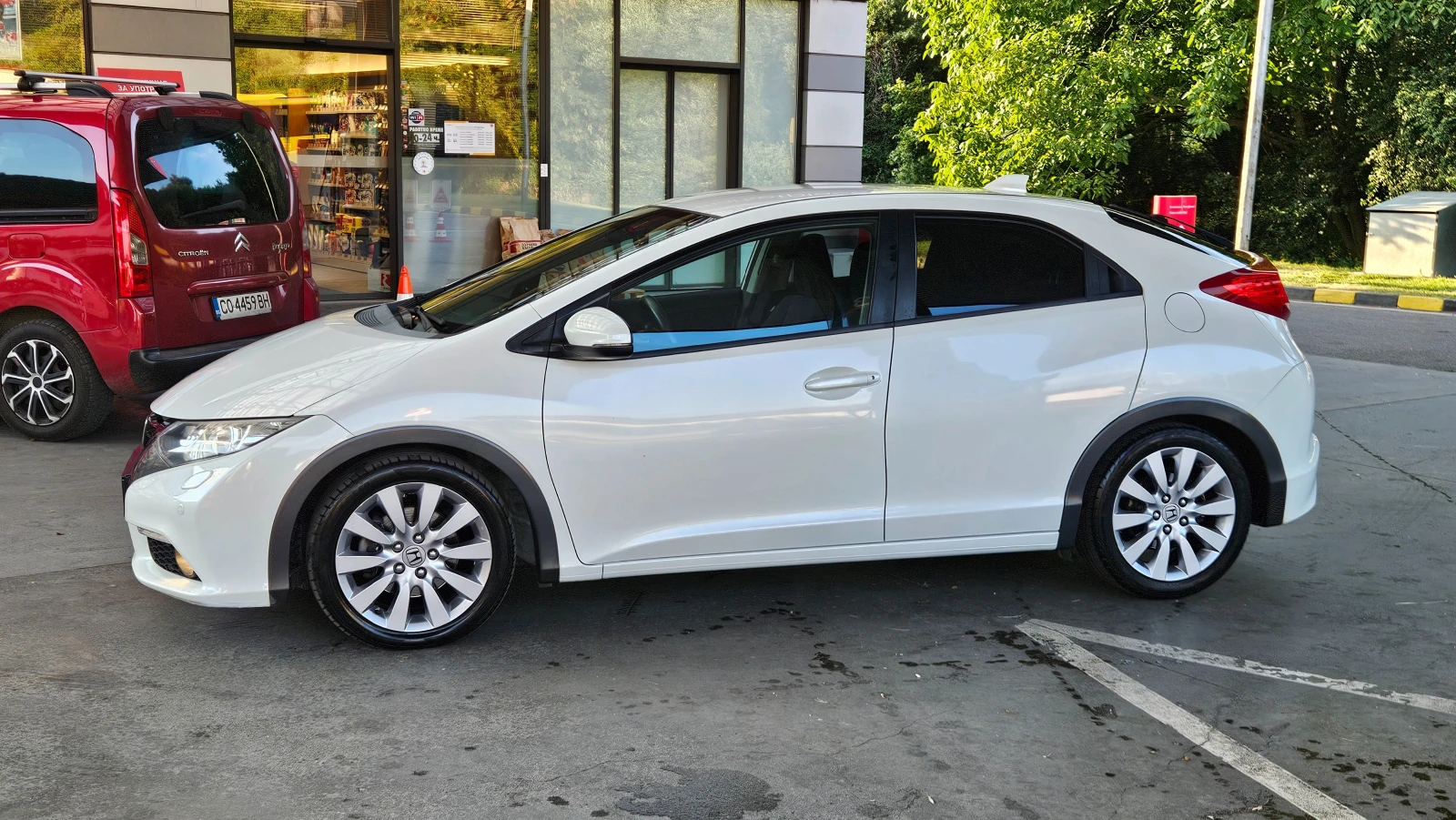 Honda Civic 1.6 D-TEC KLIMATRON/6skorost/TOP SUSTOQNIE, снимка 3 - Автомобили и джипове - 55711336