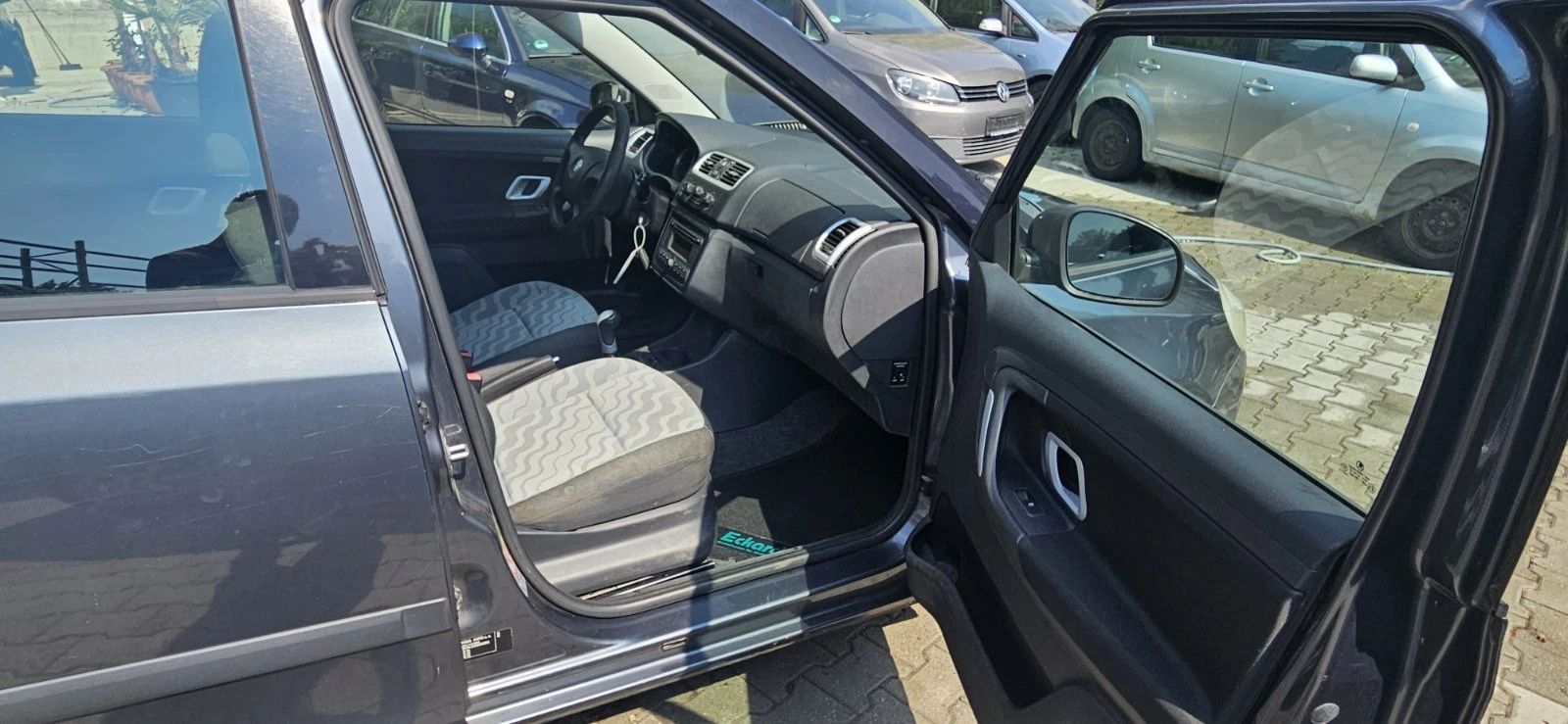 Skoda Fabia 1.4 86 к.с, снимка 10 - Автомобили и джипове - 55799625