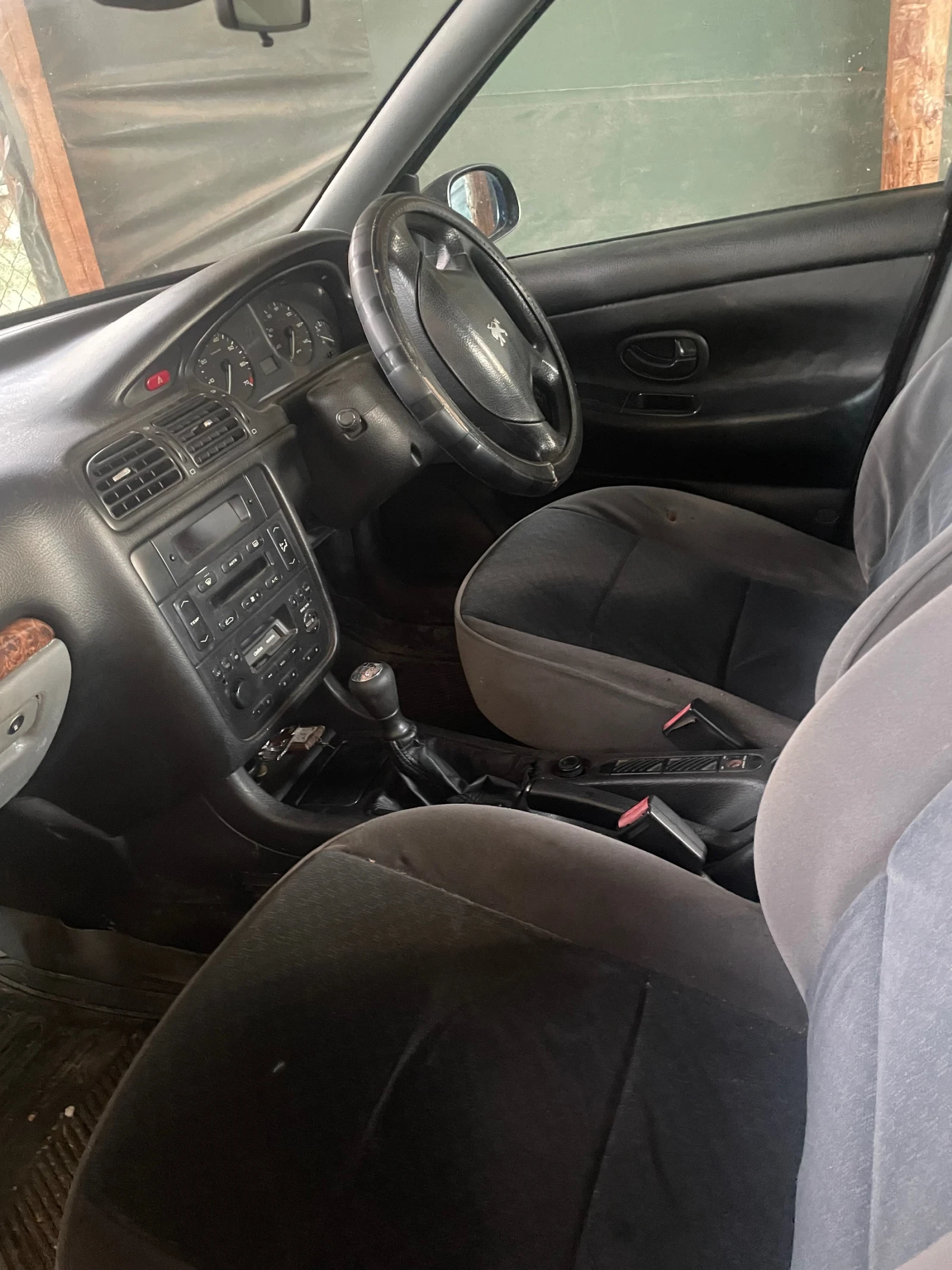 Peugeot 406 2.0HDI, снимка 8 - Автомобили и джипове - 55944563