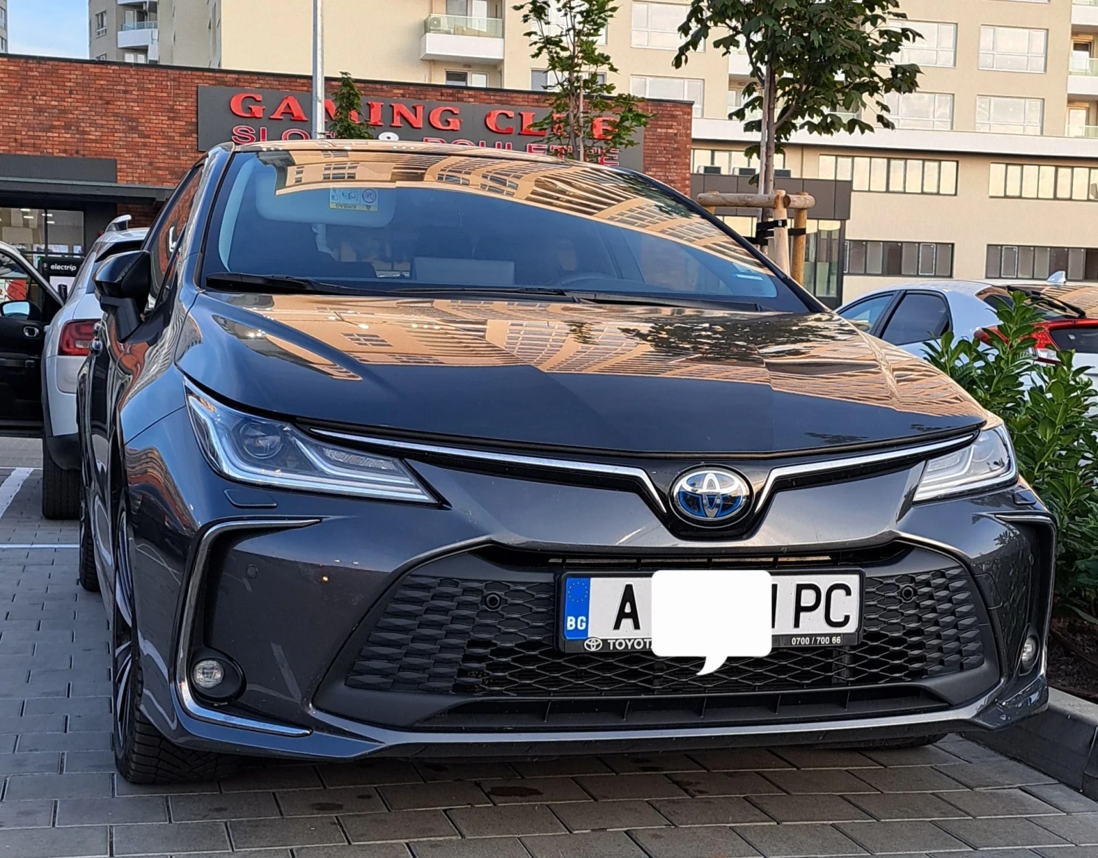 Toyota Corolla Еxecutive Plus, снимка 4 - Автомобили и джипове - 56462643