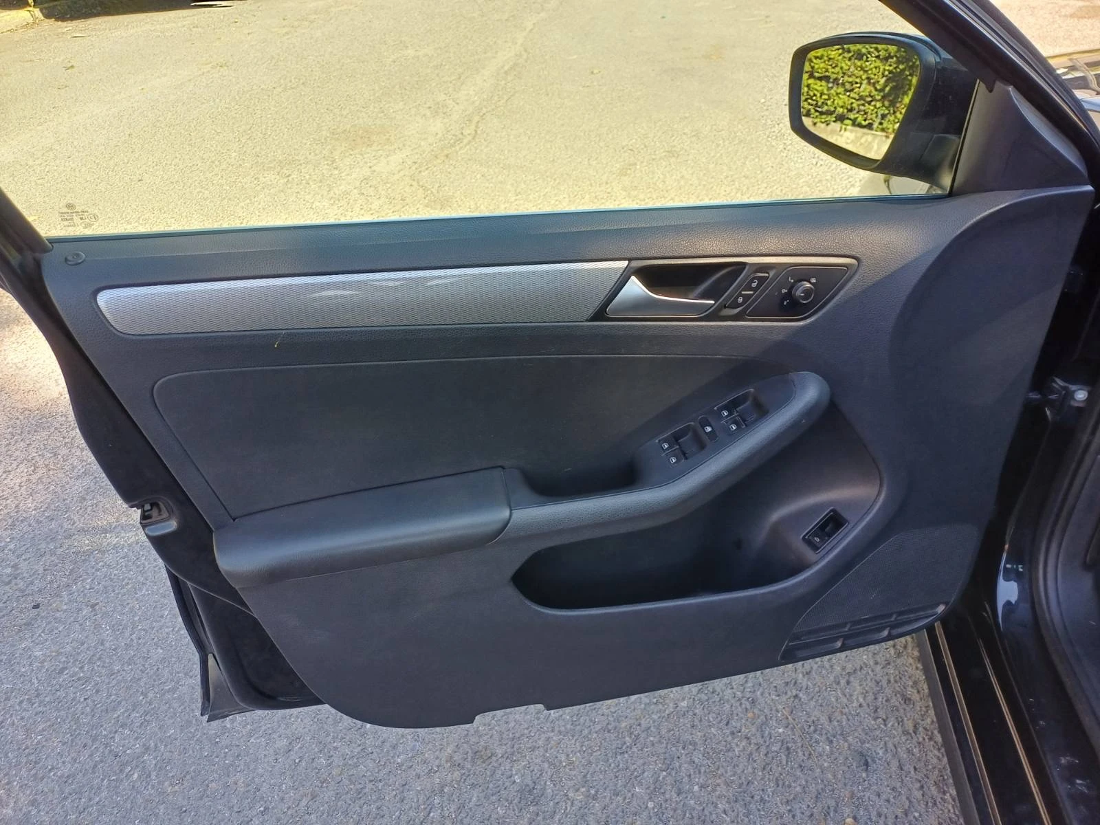 VW Jetta 1.4 TSI, снимка 10 - Автомобили и джипове - 56568038