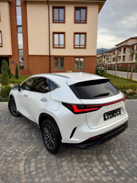     Lexus NX 450  -   - 10   - PREMIUM