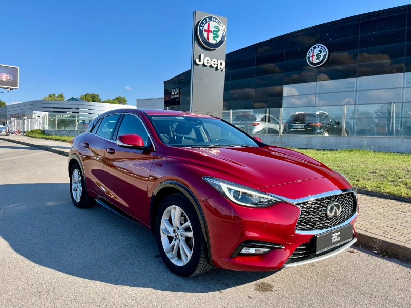 Infiniti Q30 1.6 LUXE 2WD, снимка 1 - Автомобили и джипове - 48189035