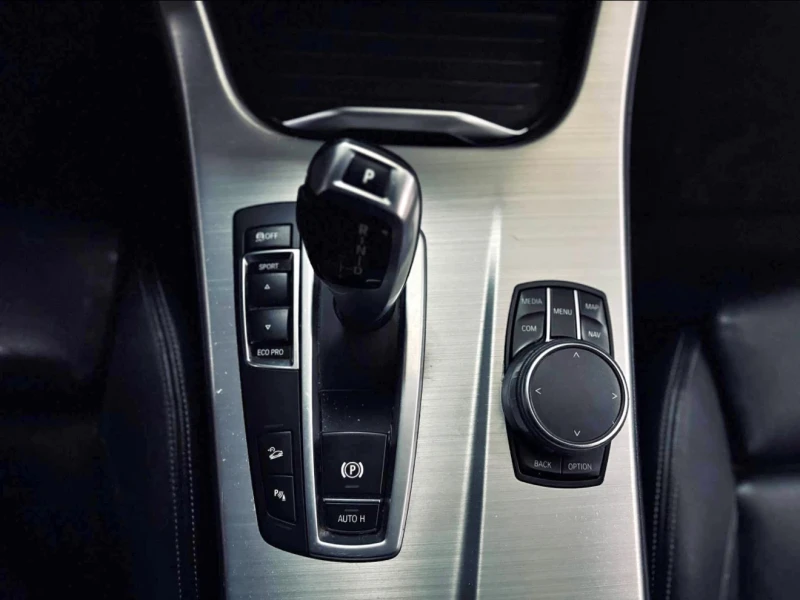 BMW X4 M-OPTICK* ПАМЕТ* ПОДГРЕВ* ЛИЗИНГ* FULL* КАМЕРА* CA, снимка 10 - Автомобили и джипове - 52637357