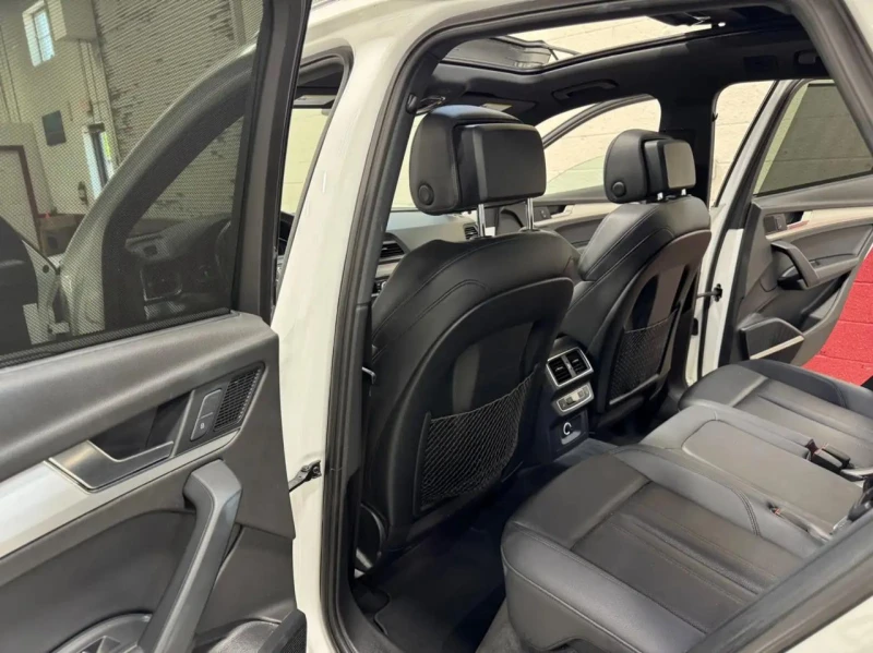 Audi Q5 FULL* 3хSline* Distr* B&O* HUD* Virtual* 360* Обду, снимка 9 - Автомобили и джипове - 52317966