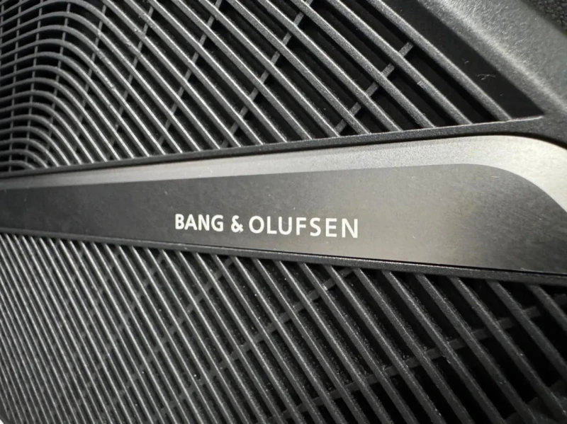 Audi Q5 FULL* 3хSline* Distr* B&O* HUD* Virtual* 360* Обду, снимка 15 - Автомобили и джипове - 52317966