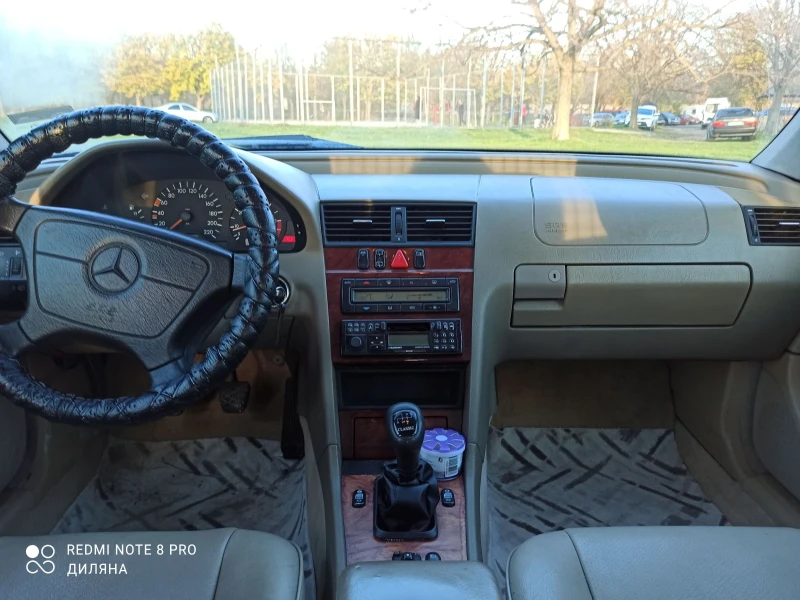 Mercedes-Benz 250 250, снимка 2 - Автомобили и джипове - 52894249