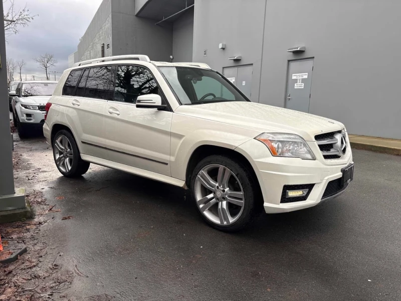 Mercedes-Benz GLK * 350 * CARFAX * БЕЗ ПЪРВОНАЧАЛНА ВНОСКА, снимка 3 - Автомобили и джипове - 53078725