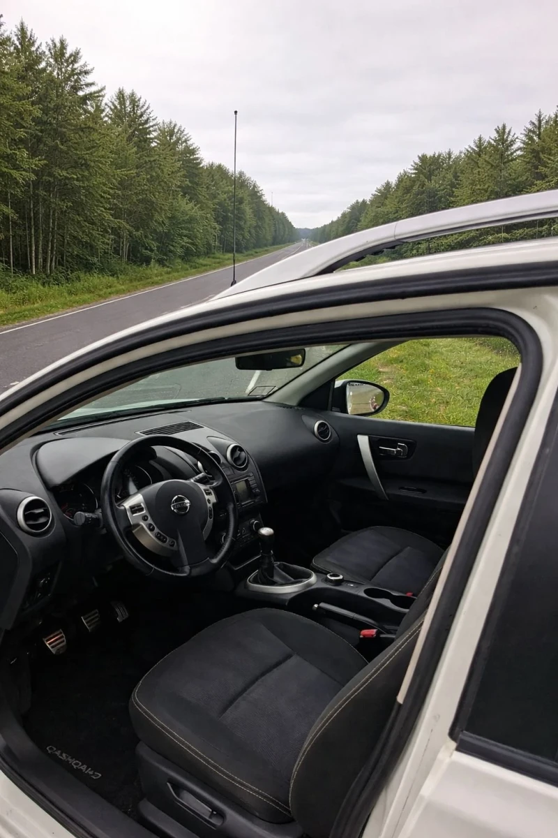Nissan Qashqai, снимка 5 - Автомобили и джипове - 53115164