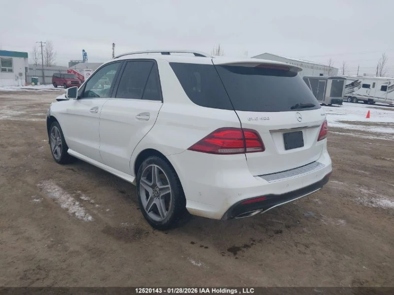 Mercedes-Benz GLE 400 AMG* PANO* М.ТОЧКА* СЛ.ЛЕНТИ, снимка 4 - Автомобили и джипове - 53454767