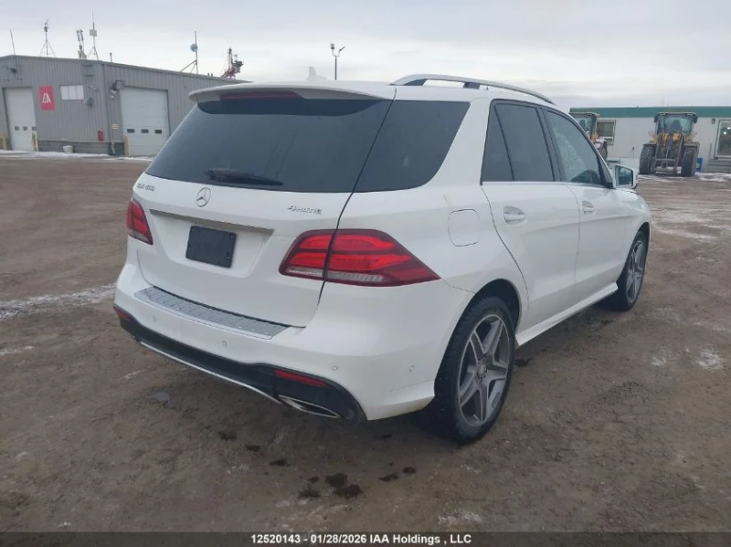 Mercedes-Benz GLE 400 AMG* PANO* М.ТОЧКА* СЛ.ЛЕНТИ, снимка 6 - Автомобили и джипове - 53454767