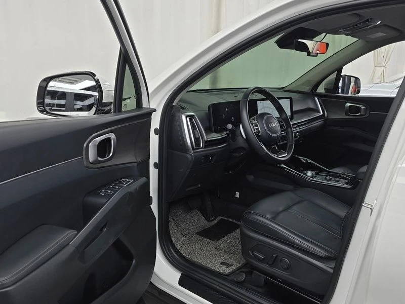 Kia Sorento Diesel 2.2 4WD| 202к.с., снимка 10 - Автомобили и джипове - 56126556