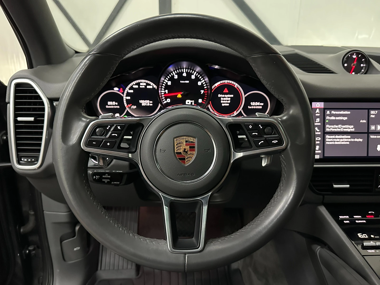 Porsche Cayenne * 360* ПАНОРАМА* ПОДГРЕВ* СЛЕДЕНЕ НА ЛЕНТИ, снимка 11 - Автомобили и джипове - 51714319