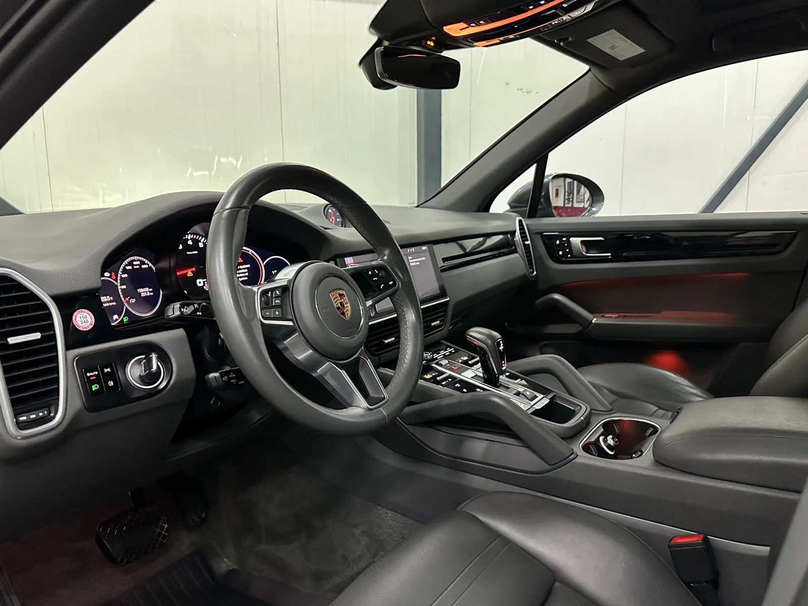 Porsche Cayenne * 360* ПАНОРАМА* ПОДГРЕВ* СЛЕДЕНЕ НА ЛЕНТИ, снимка 8 - Автомобили и джипове - 51714319