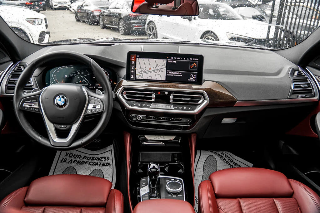 BMW X4 xDrive30i* Pano* Подгрев* Камера* HUD - изображение 7