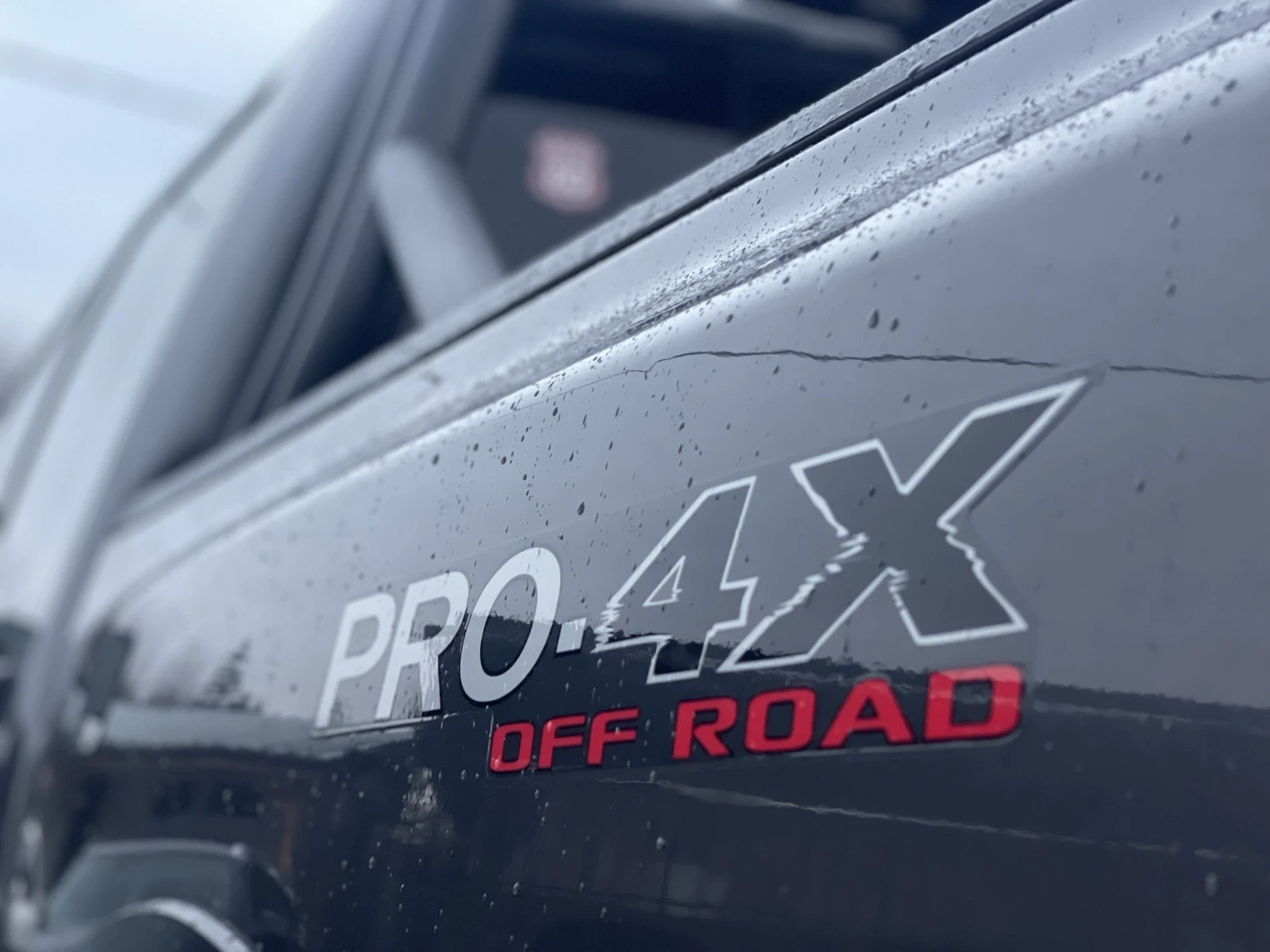 Nissan Titan king Pro - изображение 10