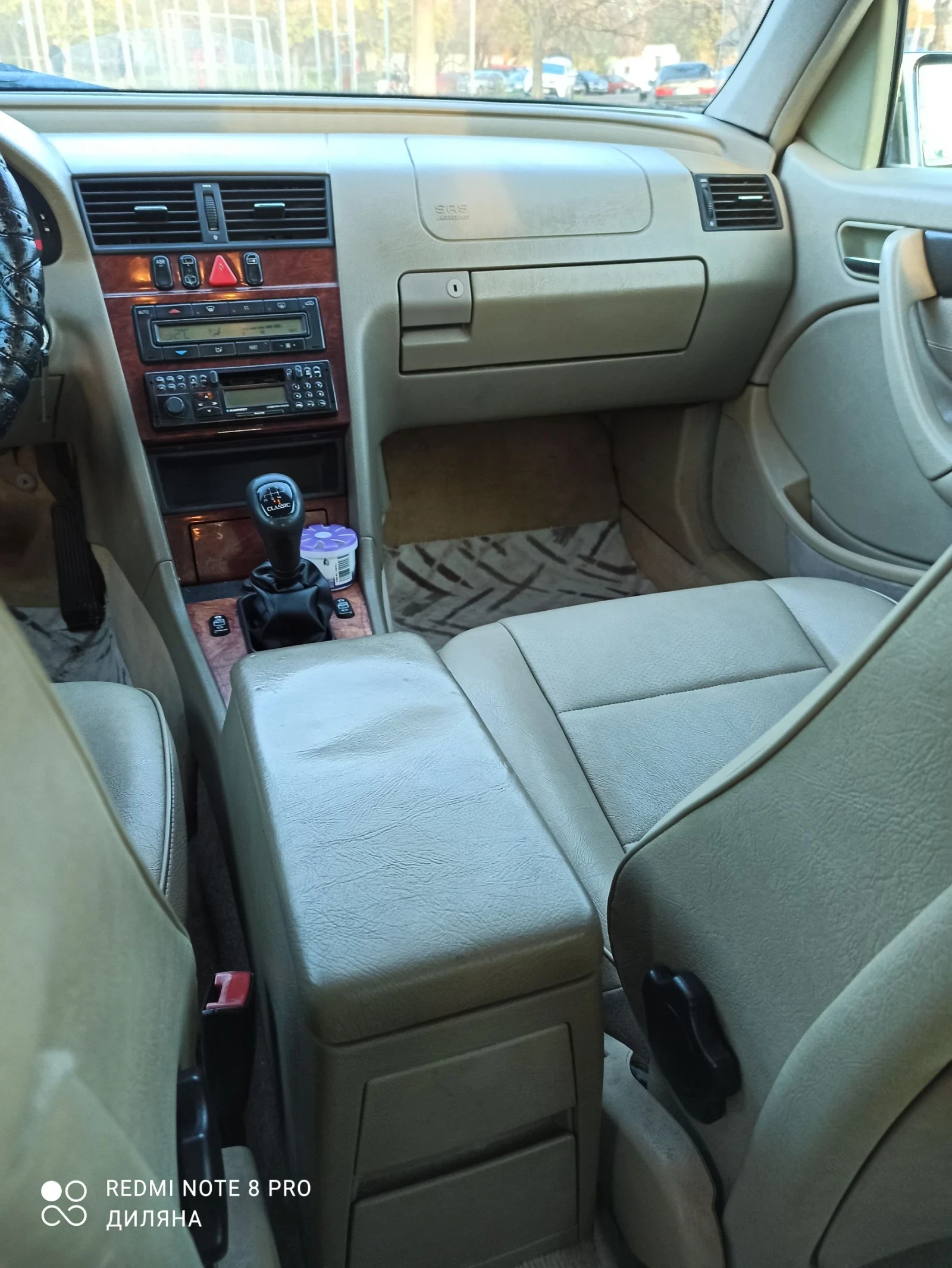 Mercedes-Benz 250 250 - изображение 3