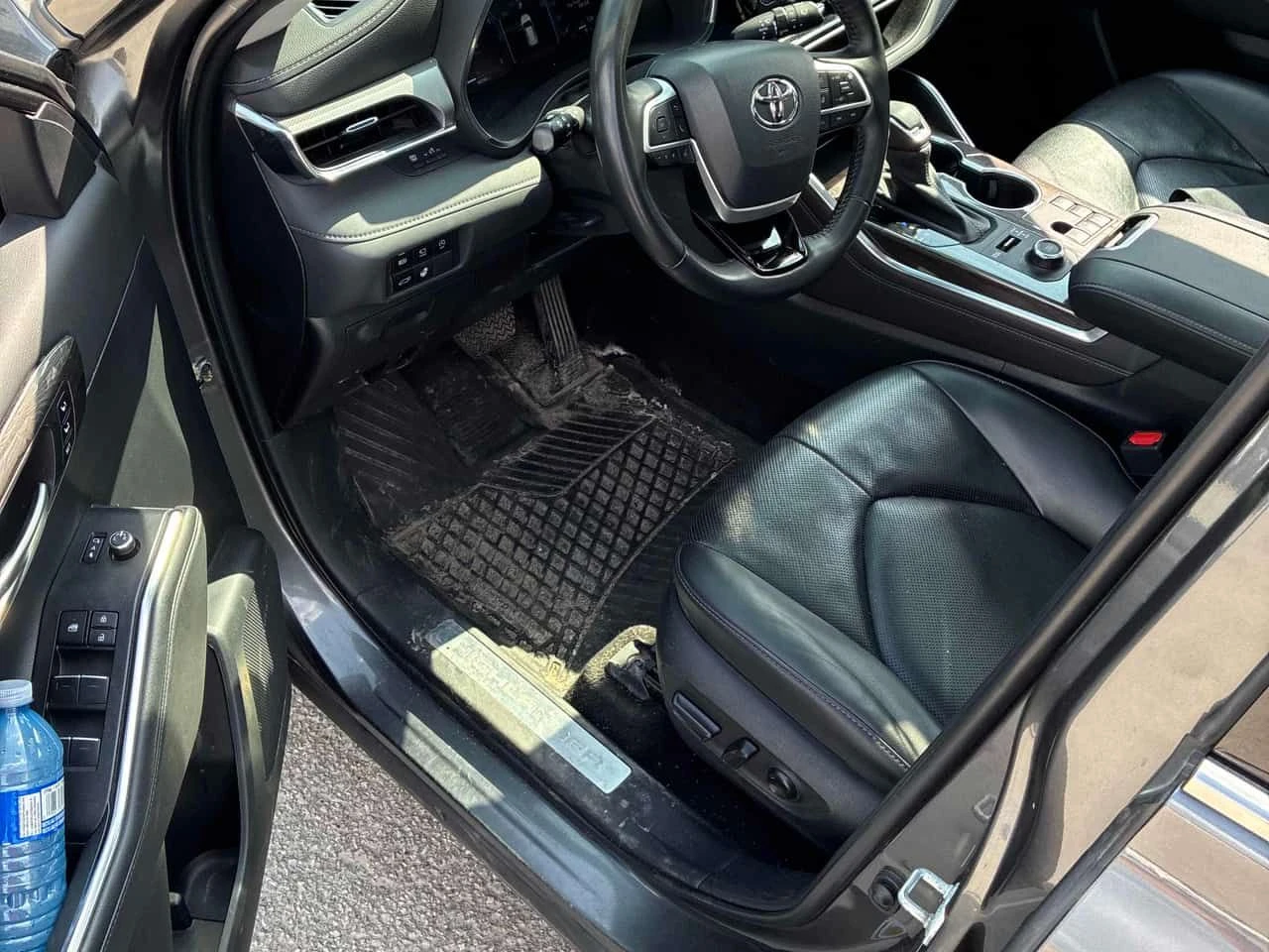 Toyota Highlander * AWD * CARFAX * ОБДУХВАНЕ * 360 * KEYLESS , снимка 5 - Автомобили и джипове - 54632348