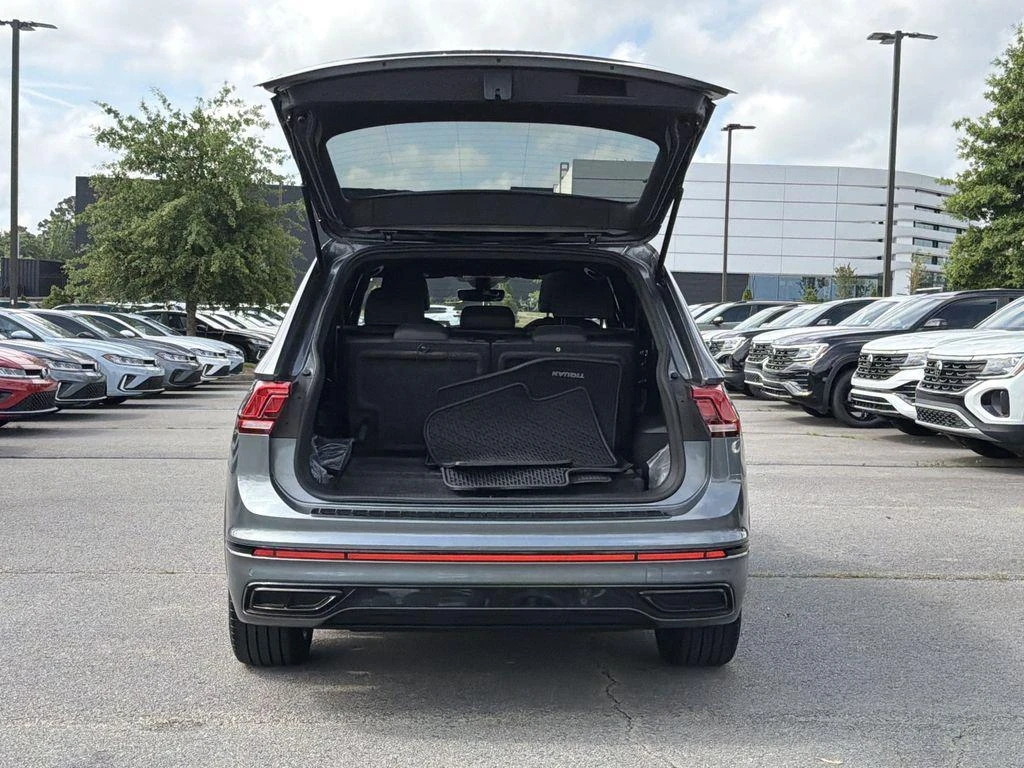 VW Tiguan R-Line, снимка 4 - Автомобили и джипове - 54783132