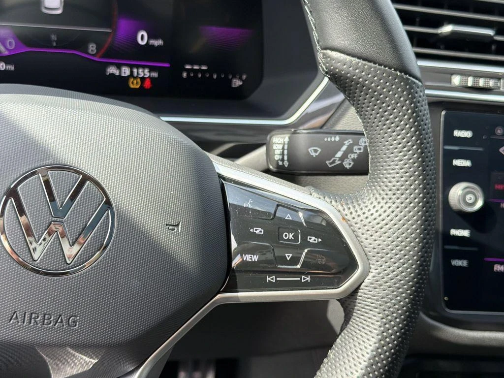 VW Tiguan R-Line, снимка 9 - Автомобили и джипове - 54783132