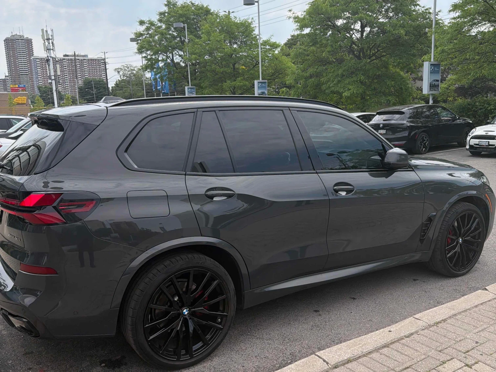 BMW X5 М ПАКЕТ * ПОДГРЕВ * ПАНОРАМА * HARMAN KARDON, снимка 3 - Автомобили и джипове - 54902278