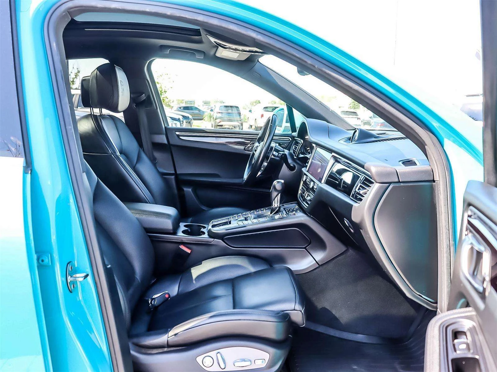 Porsche Macan S  / DISTRONIC / MATRIX / BOSE / ЦЕНА ДО БЪЛГАРИЯ, снимка 14 - Автомобили и джипове - 54980895