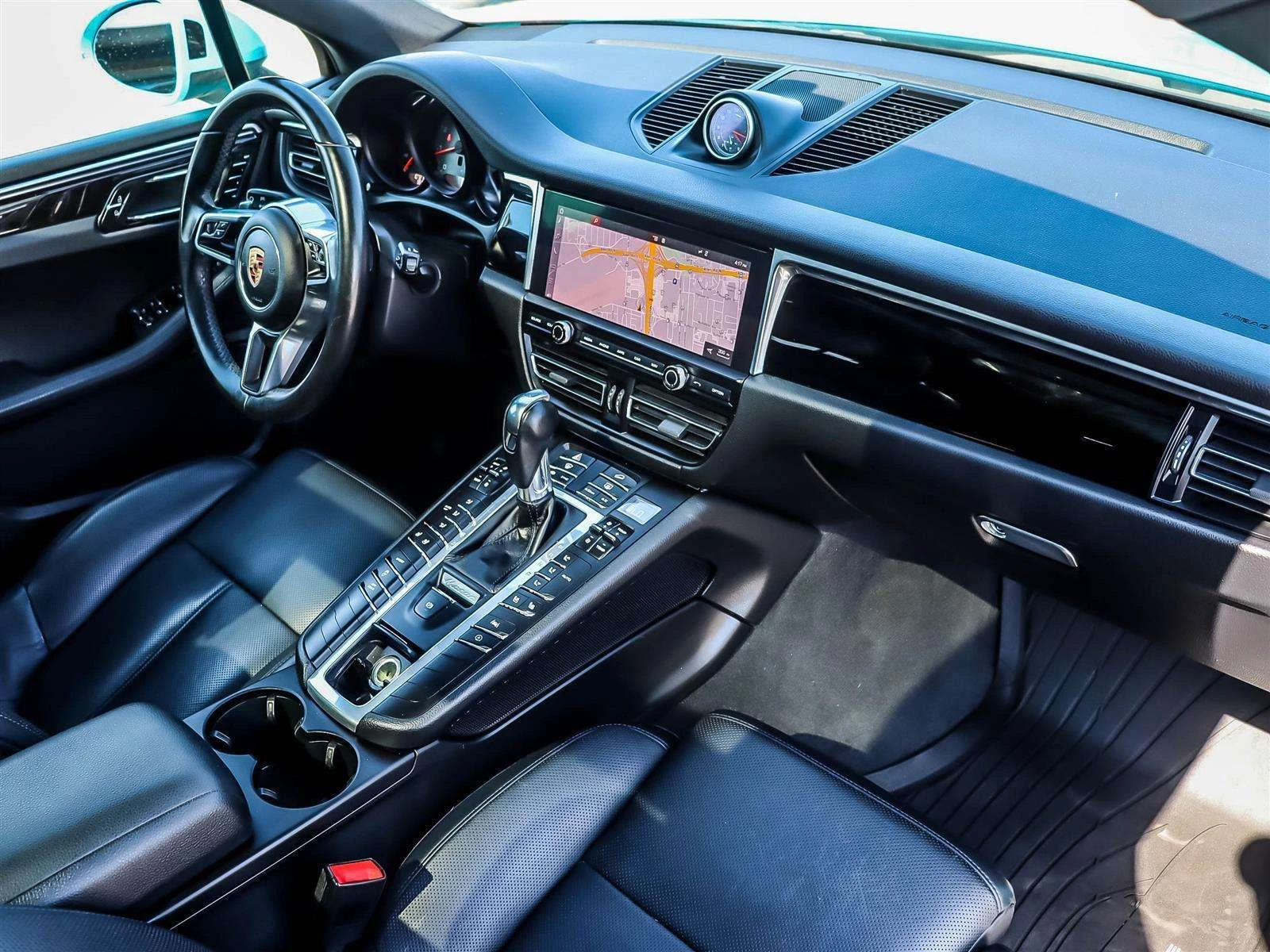 Porsche Macan S  / DISTRONIC / MATRIX / BOSE / ЦЕНА ДО БЪЛГАРИЯ, снимка 13 - Автомобили и джипове - 54980895