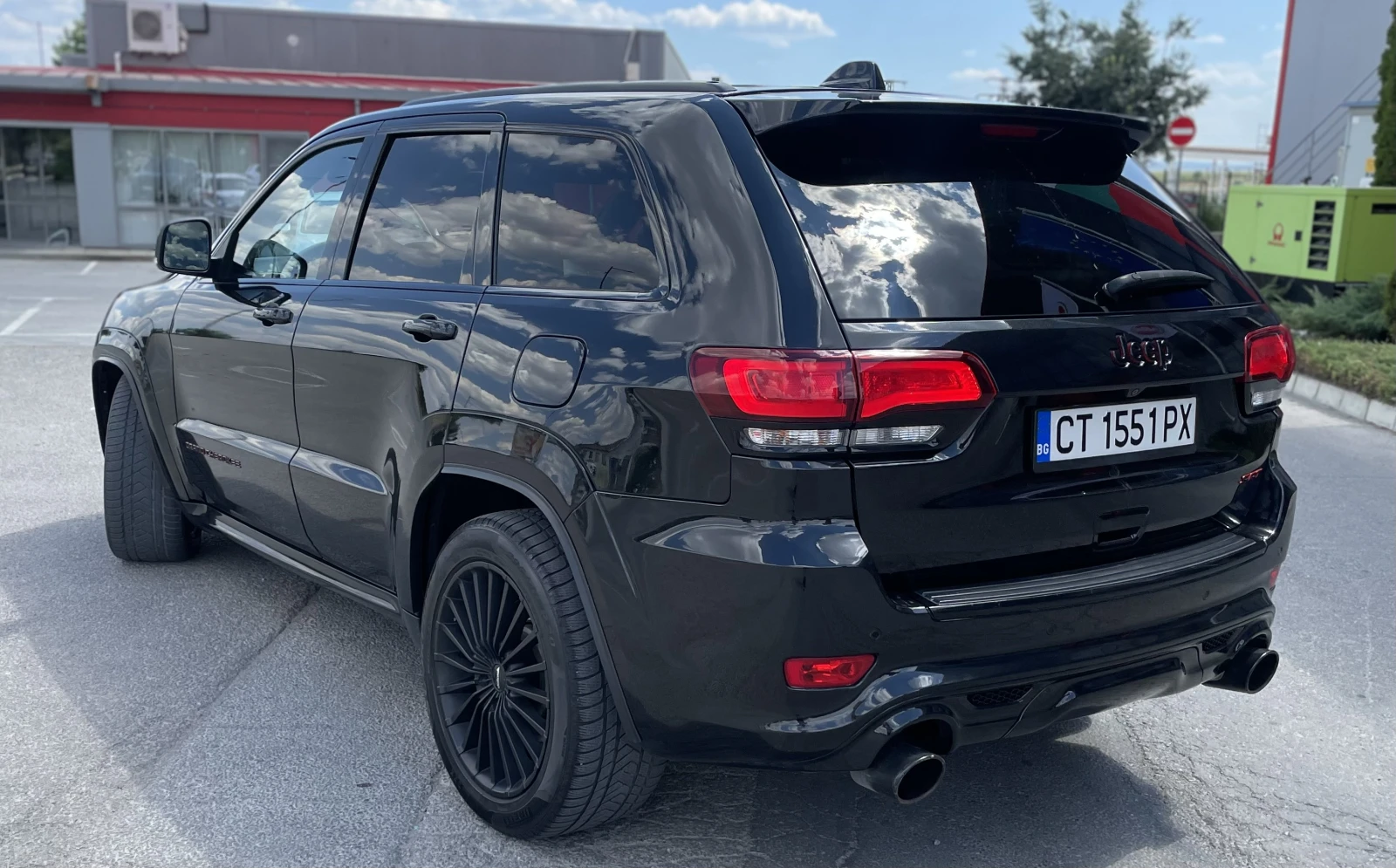 Jeep Grand cherokee SRT, снимка 4 - Автомобили и джипове - 55424211