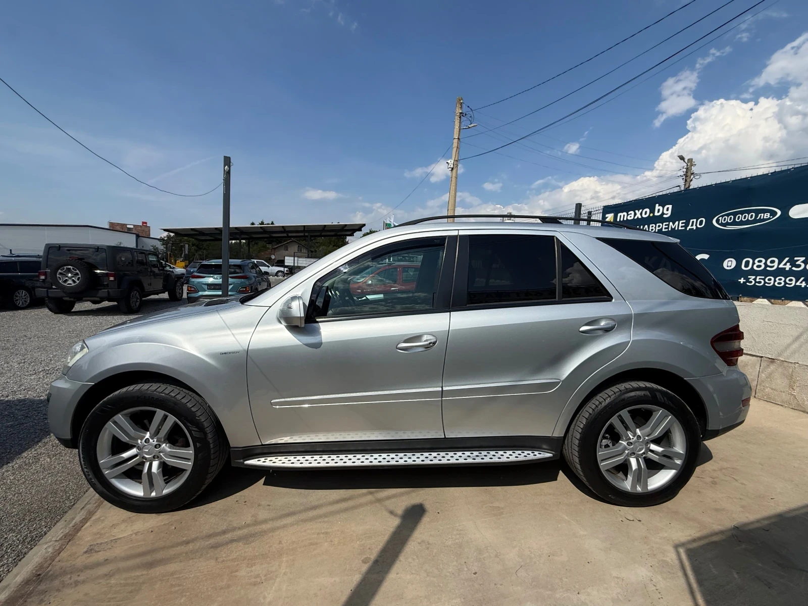 Mercedes-Benz ML 320 FACELIFT* РЕГИСТРИРАН И ОБСЛУЖЕН АВТОМОБИЛ, снимка 2 - Автомобили и джипове - 55802595