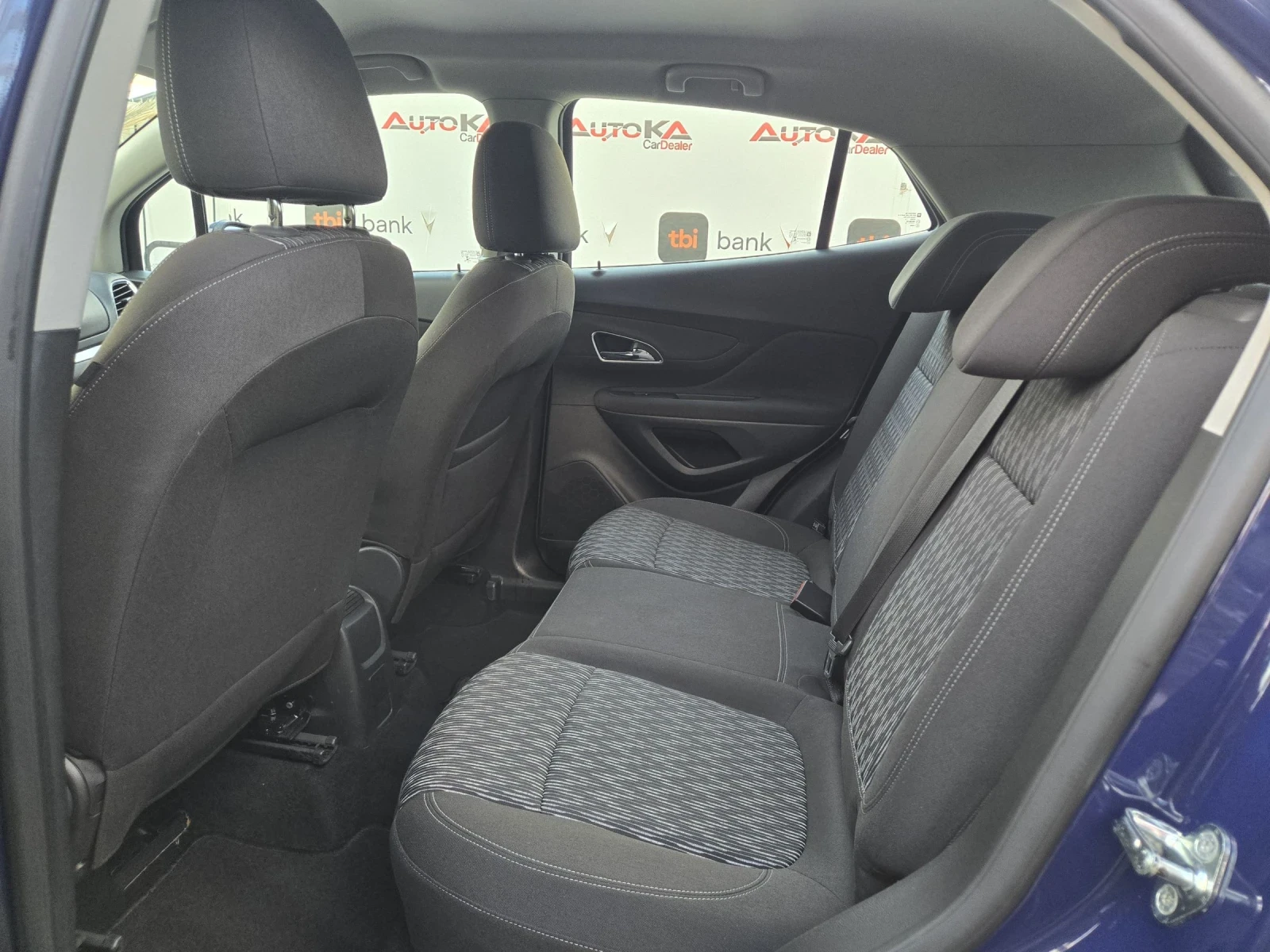 Opel Mokka 1.6i-116кс= 103.000км= АВТОПИЛОТ= СЕРВ.ИСТОРИЯ, снимка 9 - Автомобили и джипове - 56200952