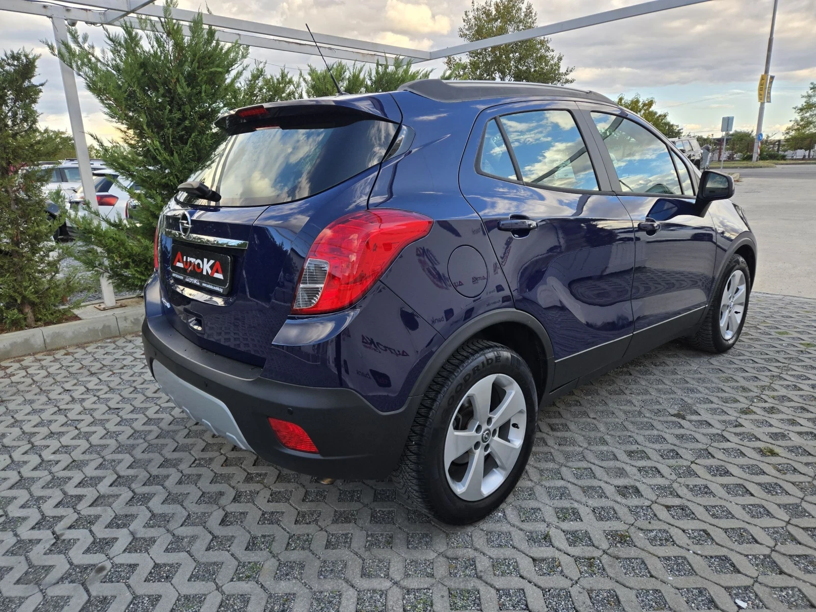 Opel Mokka 1.6i-116кс= 103.000км= АВТОПИЛОТ= СЕРВ.ИСТОРИЯ, снимка 3 - Автомобили и джипове - 56200952