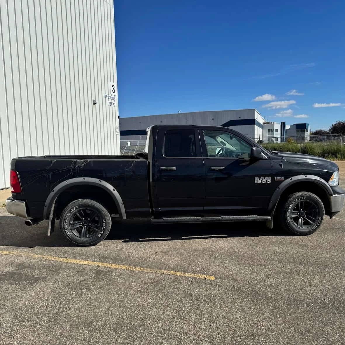 Dodge RAM 1500 * ST * CARFAX * KEYLESS * , снимка 6 - Автомобили и джипове - 56256255