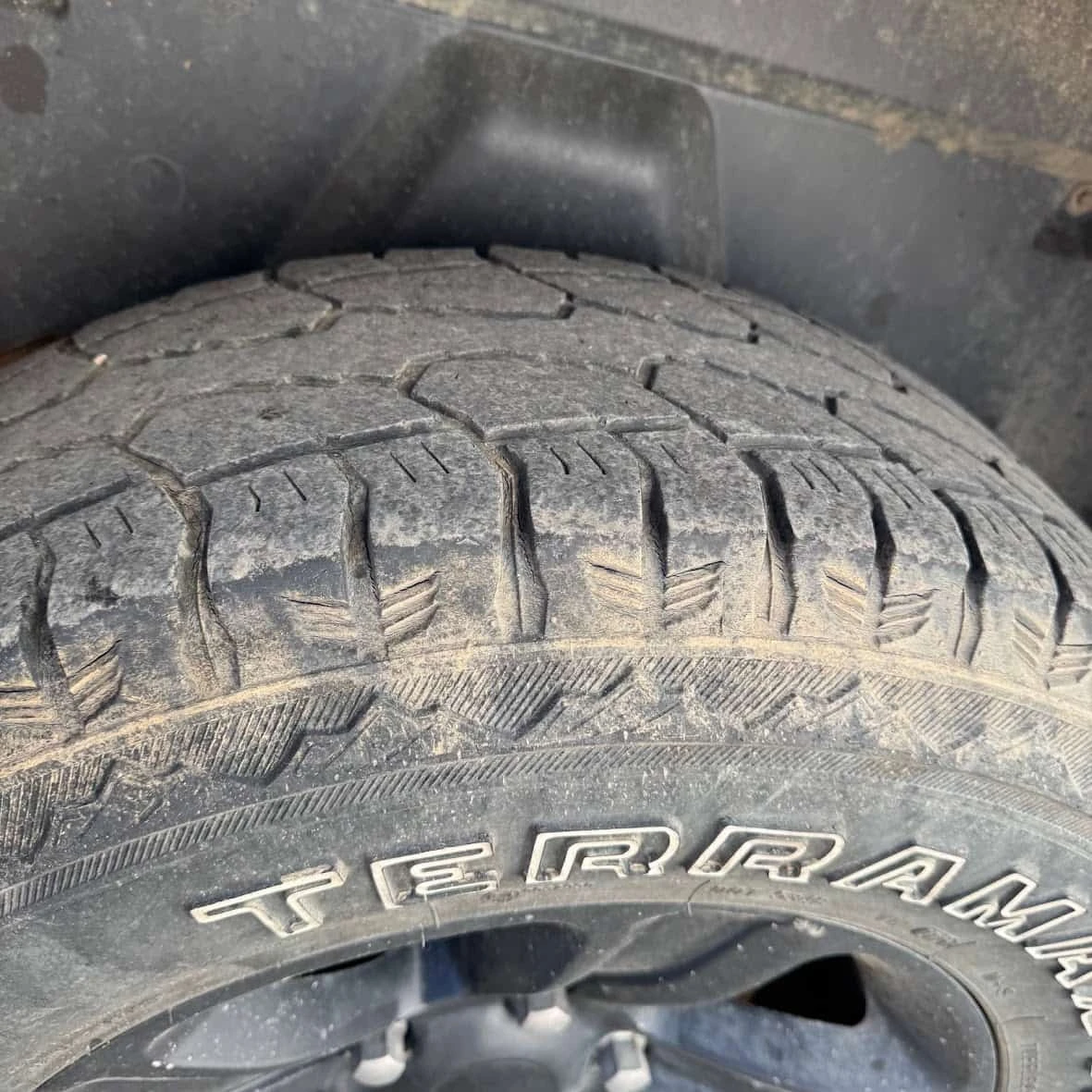 Dodge RAM 1500 * ST * CARFAX * KEYLESS * , снимка 14 - Автомобили и джипове - 56256255