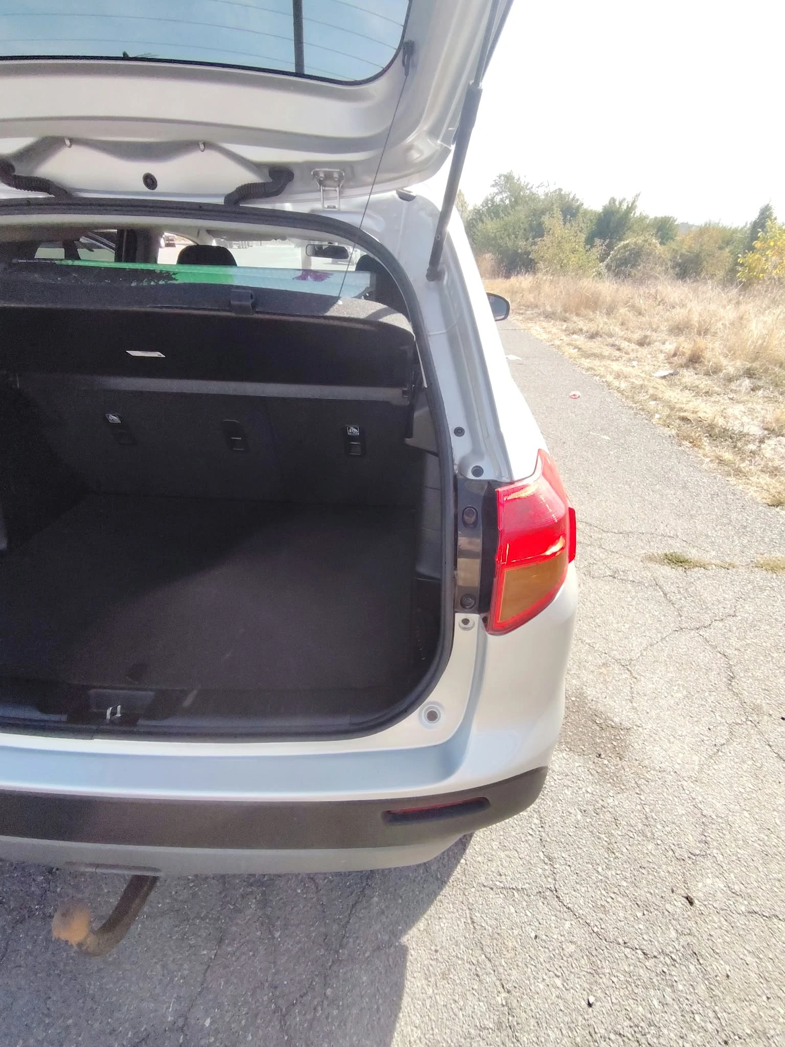 Suzuki Vitara, снимка 9 - Автомобили и джипове - 56438598