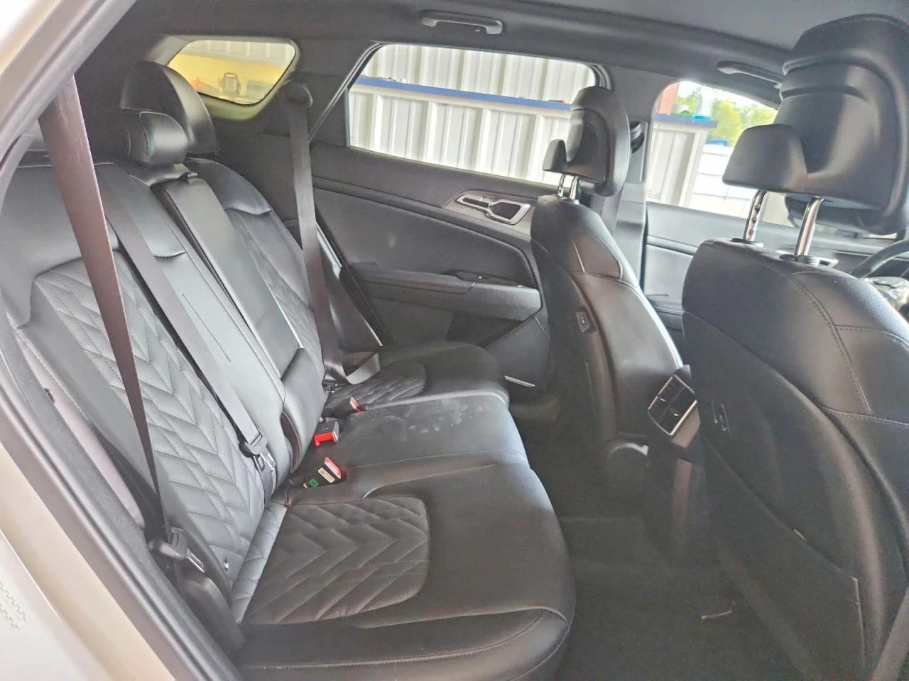 Kia Sportage, снимка 10 - Автомобили и джипове - 56710775
