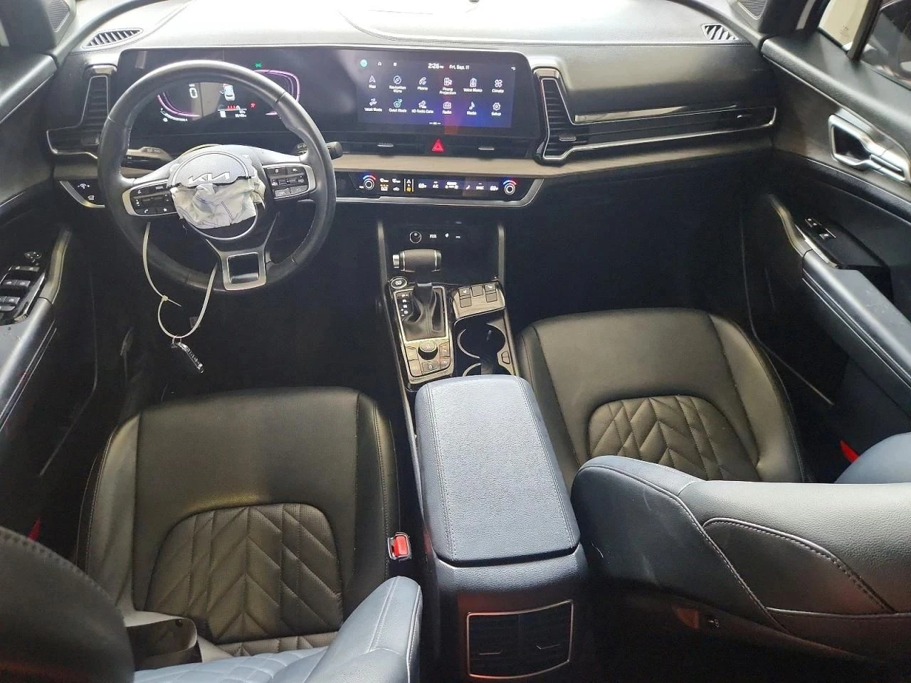 Kia Sportage, снимка 8 - Автомобили и джипове - 56710775