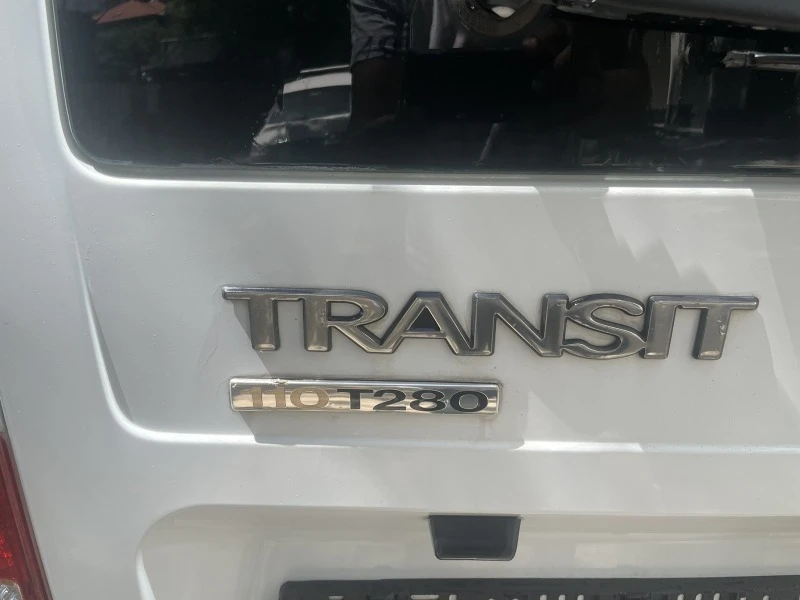 Ford Transit 2.2TDCi, снимка 7 - Бусове и автобуси - 46368080