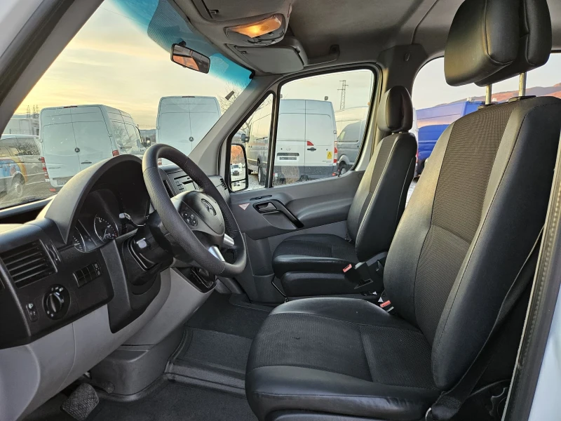 Mercedes-Benz Sprinter 316 Пътнически , 9местен, 2 климатика, снимка 9 - Бусове и автобуси - 48395755