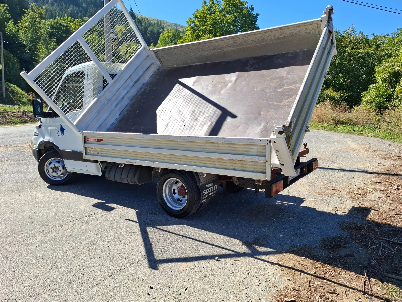 Iveco 3512 Самосвал КЛИМА, снимка 14 - Бусове и автобуси - 56348229