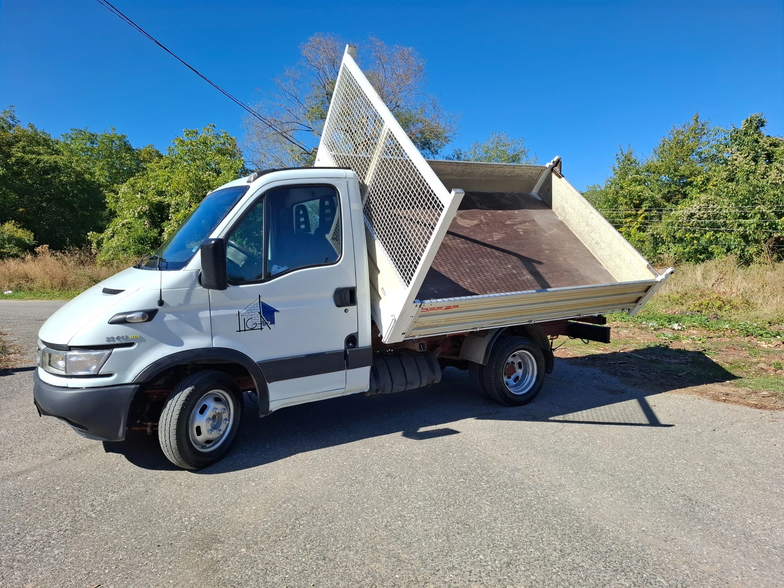 Iveco 3512 Самосвал КЛИМА, снимка 11 - Бусове и автобуси - 56348229